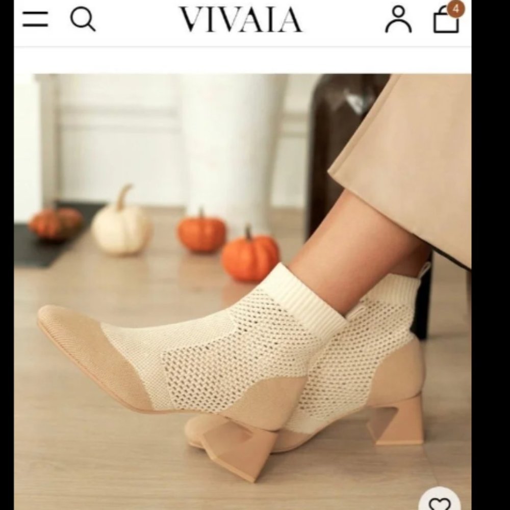 VIVAIA square toe boots EU 39, US size 8  "Melissa"
